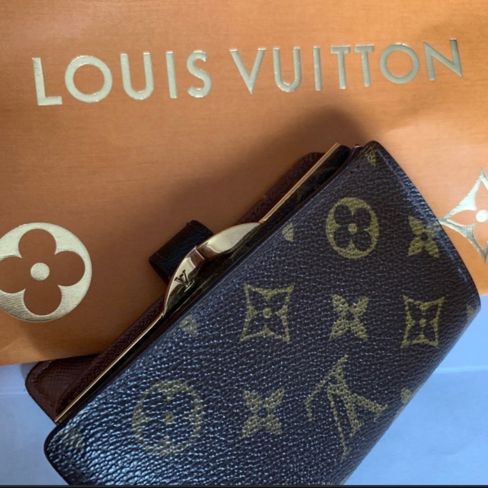 Authentic LV wallet